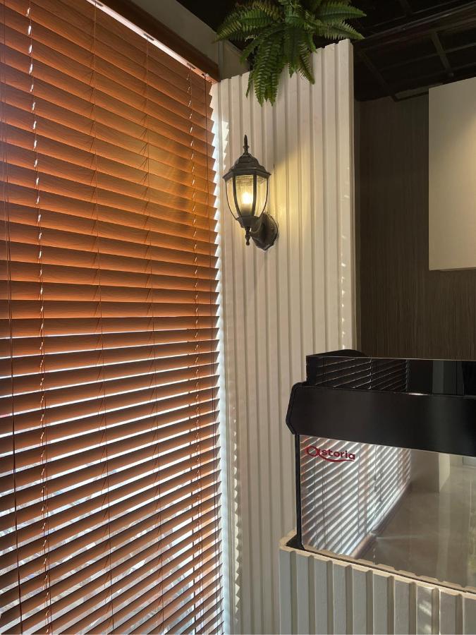 Airo Suites Makati Pasay Zewnętrze zdjęcie